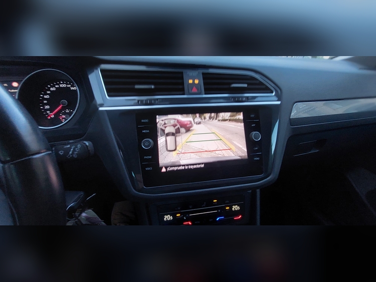 Volkswagen Tiguan 2.0 122cv foto 5